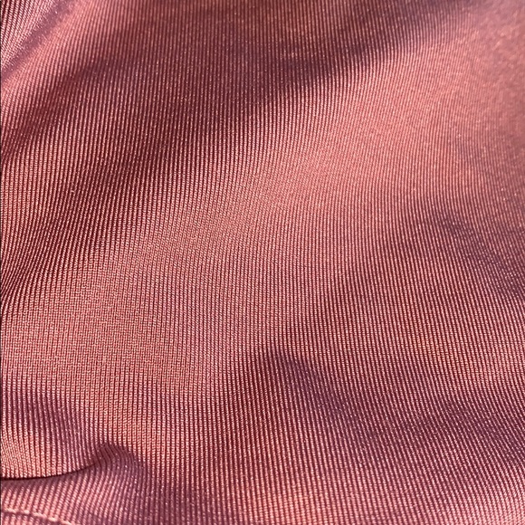 CUTEST VS WORKOUT TOPS - Picture 4 of 4